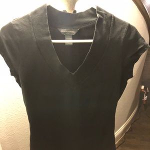 Black V neck T-shirt